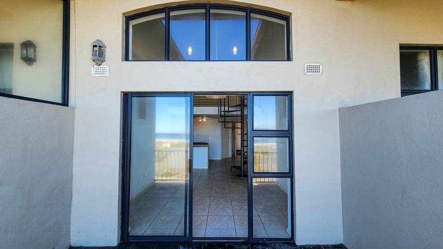 To Let 1 Bedroom Property for Rent in Muizenberg Western Cape